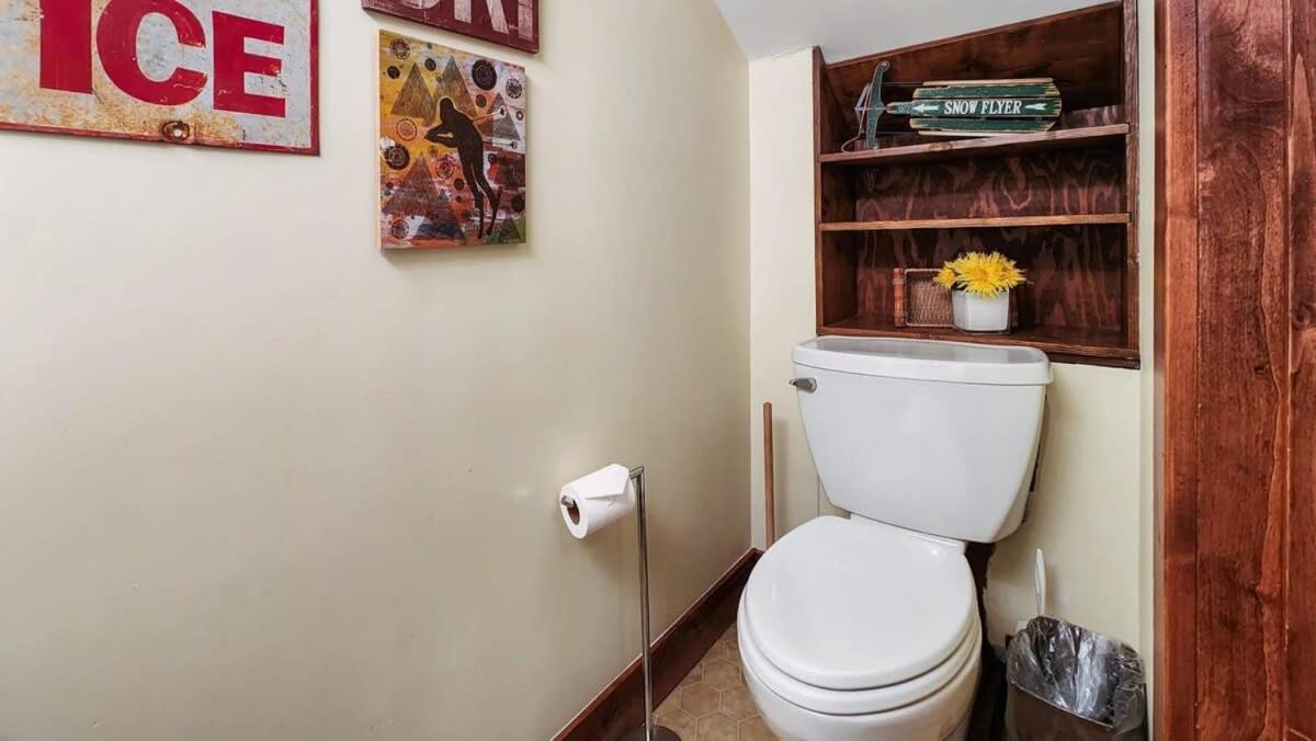 Cozy 2 Bedroom Condo In Town Walk To Main St Skiing เบรกเคนริดจ์ ภายนอก รูปภาพ